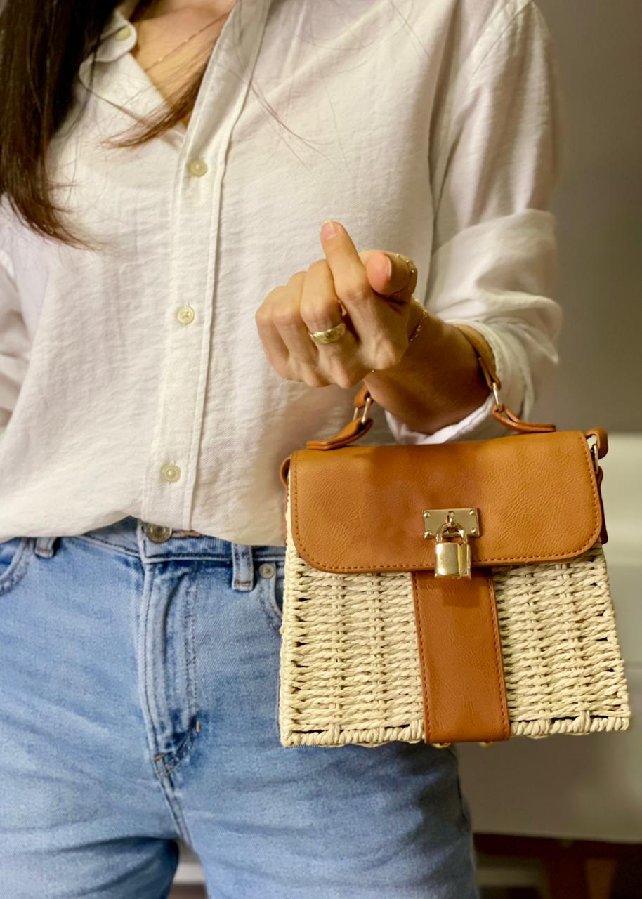 Cartera trenzada